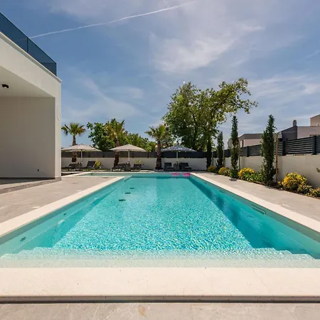 Neo Zadarvillas * Zaton (Zadar)